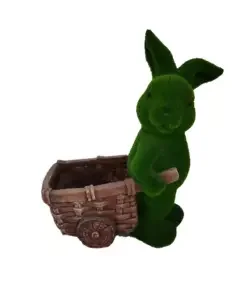 Coniglio con carretto decorativo da giardino eurogarden rivestito con erba sintetica 32,5x17,5x37 cm Prezzo Conveniente