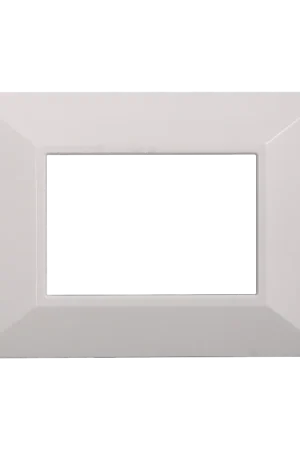 Ultima Occasione Placca in Plastica Bianca Piramide 3 - 4 - 6 Posti Compatibile Axolute