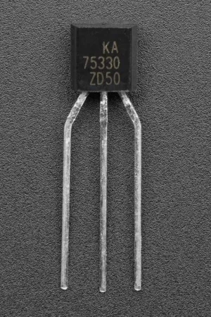 Adafruit Controller di ripristino/abilitazione - Rilevatore di tensione KA75330 3,3 V Offerta Speciale