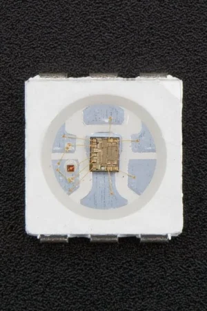 Adafruit DotStar LED RGB 5050 indirizzabile con driver integrato - Confezione da 10 Popolare