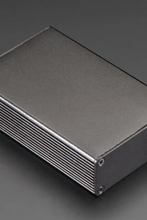 Adafruit Scatola di contenimento in alluminio estruso - 100 mm x 67 mm x 26 mm Sconto