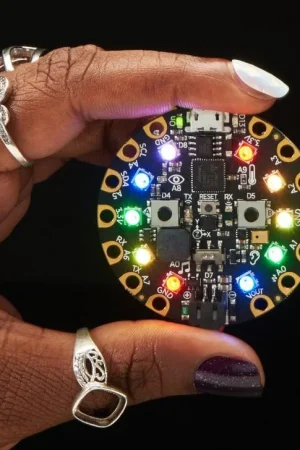 Adafruit Circuit Playground Express - Black Girls CODE Vendita Finale