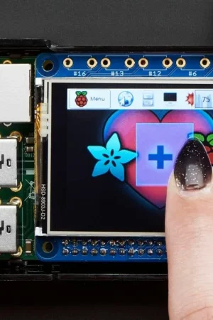 Adafruit PiTFT 2.4" HAT Mini Kit - Touchscreen TFT 320x240 Compra Oggi Stesso