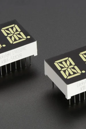 Adafruit Display alfanumerico quadruplo - cifre bianche da 0,54" con zaino I2C Nuovo Arrivo