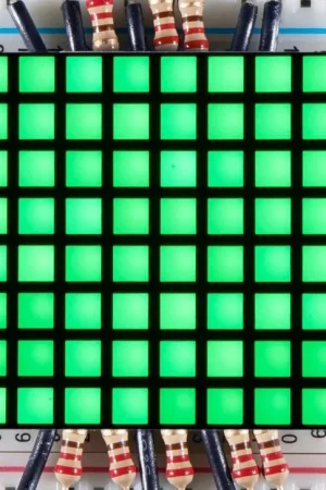 Ultime Pezzi Adafruit Pixel quadrati a matrice 8x8 da 1,2" - Verde puro