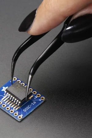 Adafruit PCB breakout SMT per SOIC-16 o TSSOP-16 - Confezione da 3! Nuovo Arrivo