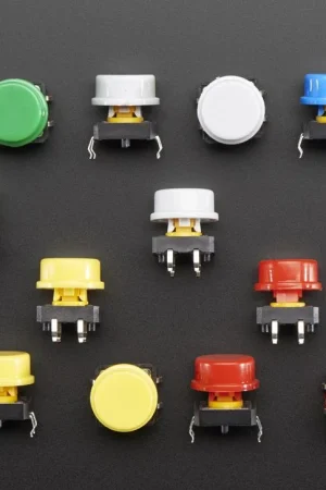 Adafruit Assortimento di interruttori a pulsante tattile rotondi colorati - confezione da 15 Bestseller