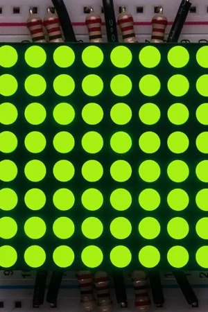 Acquista Ora Adafruit Piccola matrice LED giallo-verde ultra luminosa da 1,2" 8x8