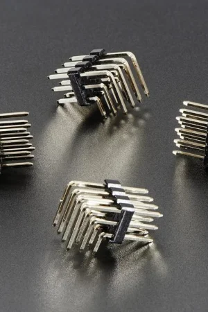 Adafruit Connettore maschio ad angolo retto 3x4 - confezione da 4 Offerta Speciale