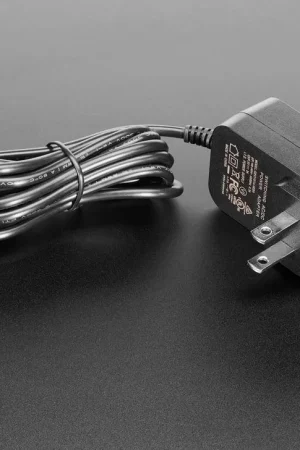Adafruit Alimentatore switching 5V 2A (2000mA) - omologato UL Spedizione Espresso